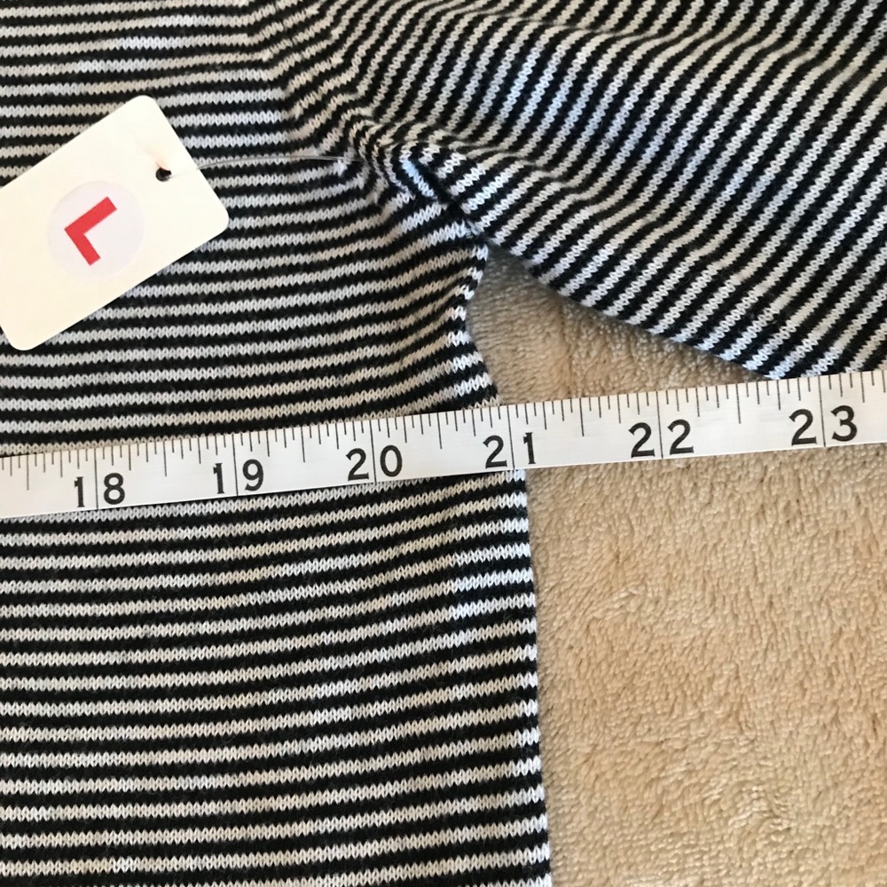 Tommy Hilfiger Striped V-Neck Cardigan Sweater - Size L - Picture 7 of 8